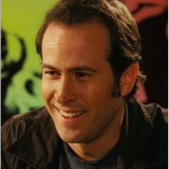 Meet your Posher, Shelli - Picture 2 of 8